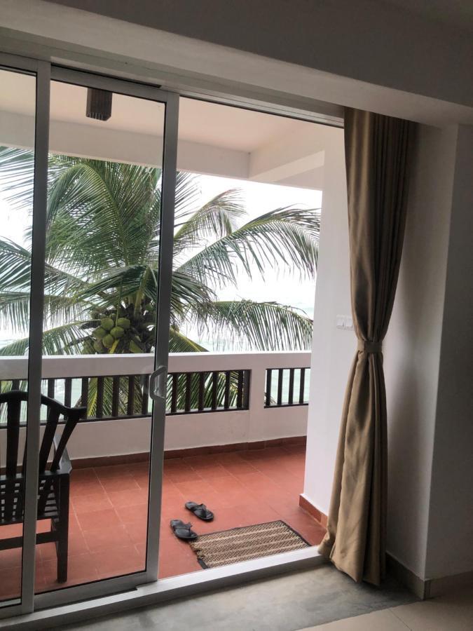La Veranda Di Serena Унаватуна Екстериор снимка